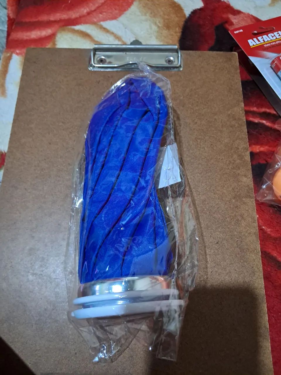 Bolsa de gelo e água quente nova