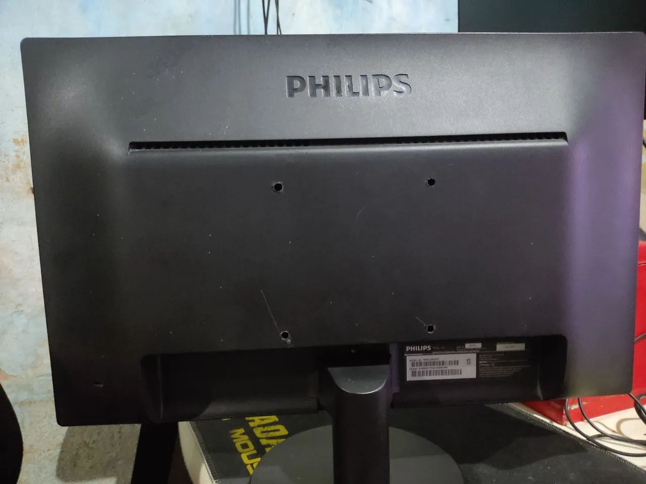 Monitor Philips LED 18.5" - Modelo 193V5L - Conexão VGA. - Foto 2