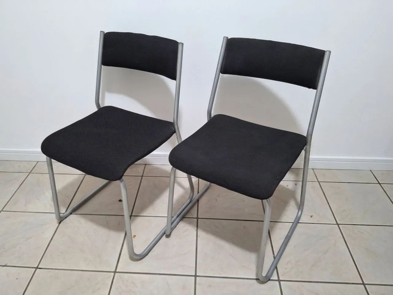 Cadeira fixa (Valor individual)
