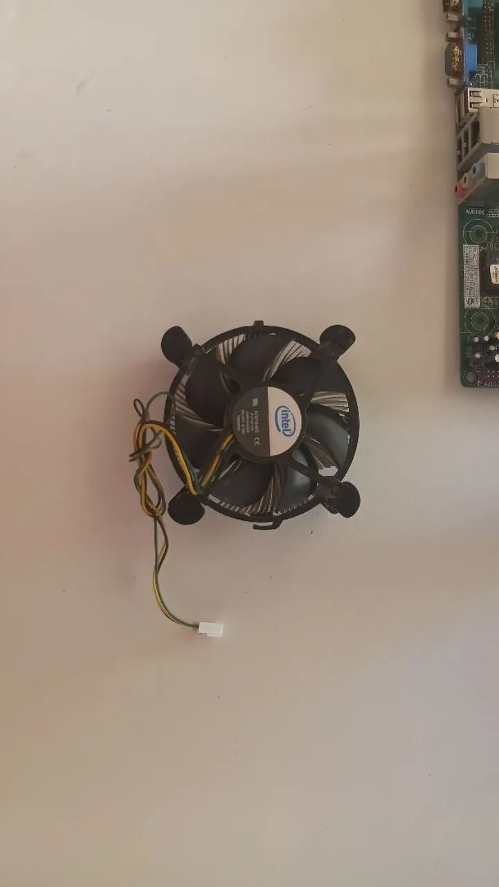 Cooler Intel