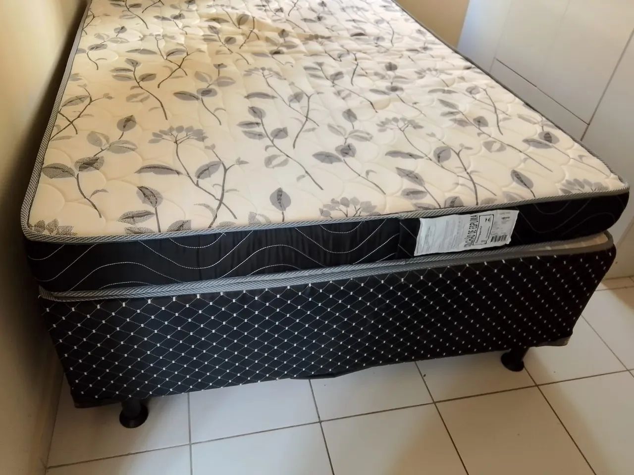 Cama box com colchão casal  - Foto 4