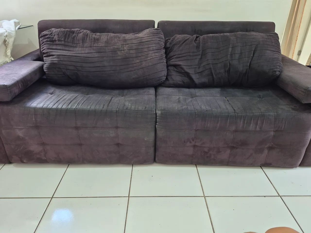 Well-Preserved Sofa Bed484565808066088965