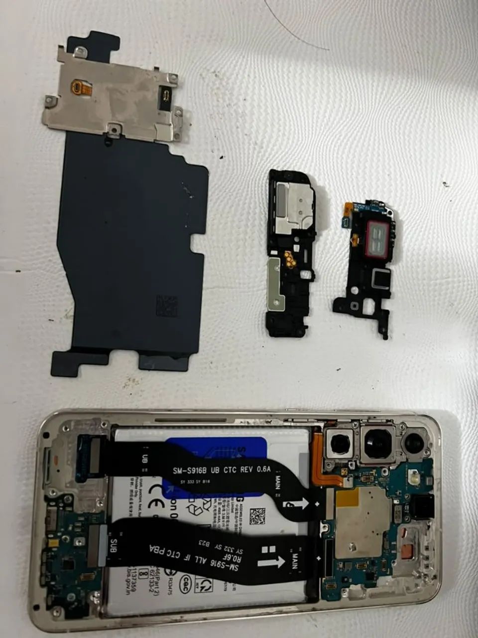 Retirada peças s23 plus - Foto 3