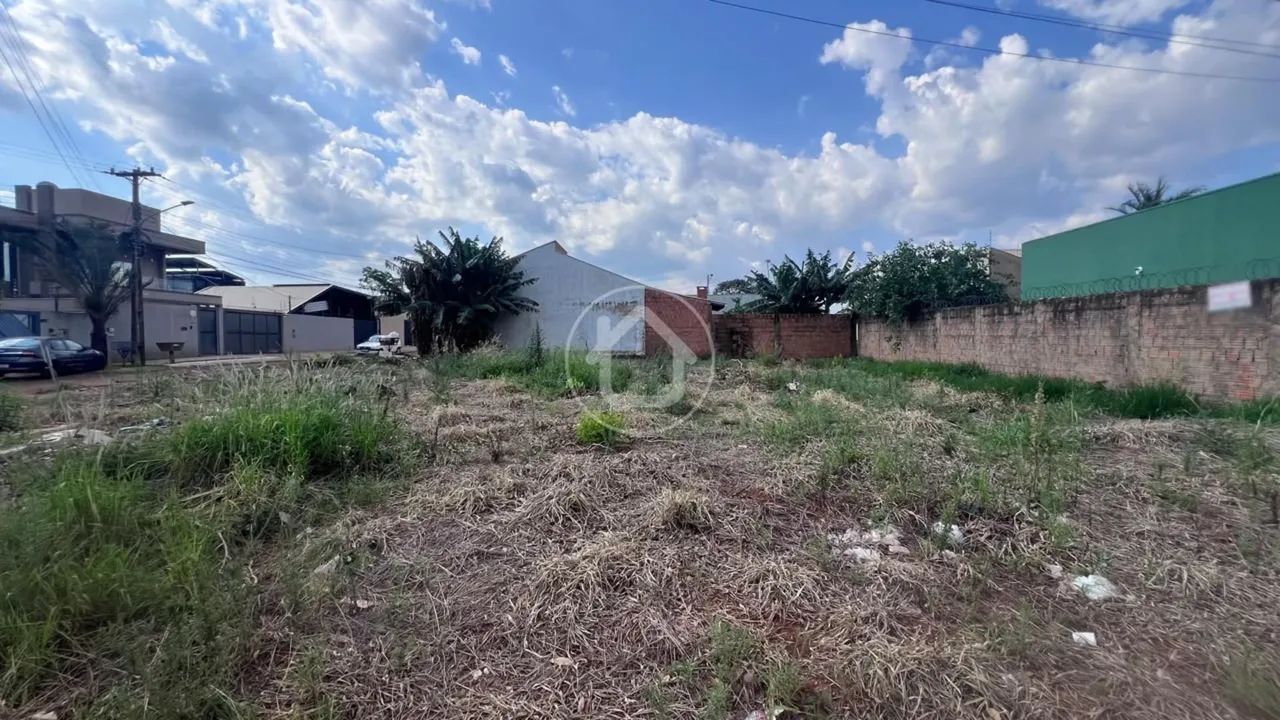 TERRENO - SEM ASFALTO - VILA NASSER - Foto 3