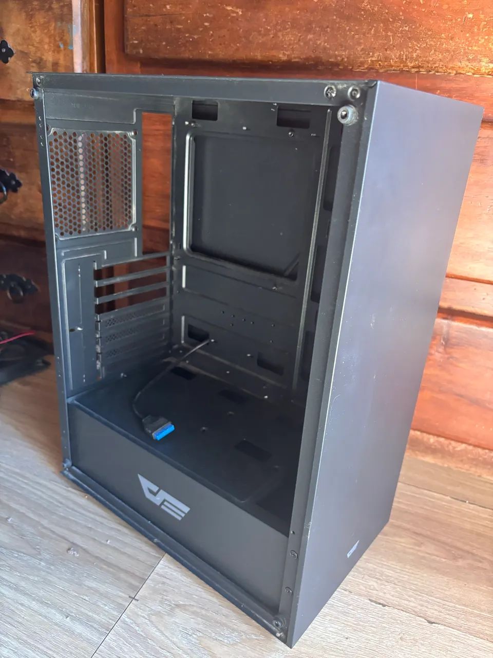 Gabinete Gamer Aigo Darkflash - Foto 2