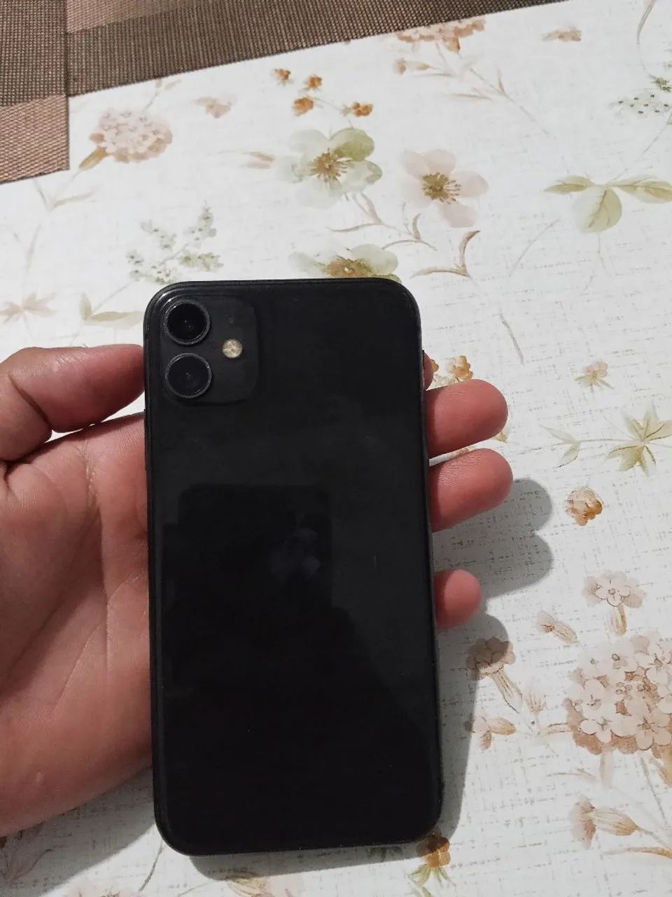 Vende-se iPhone 11 64g - Foto 2