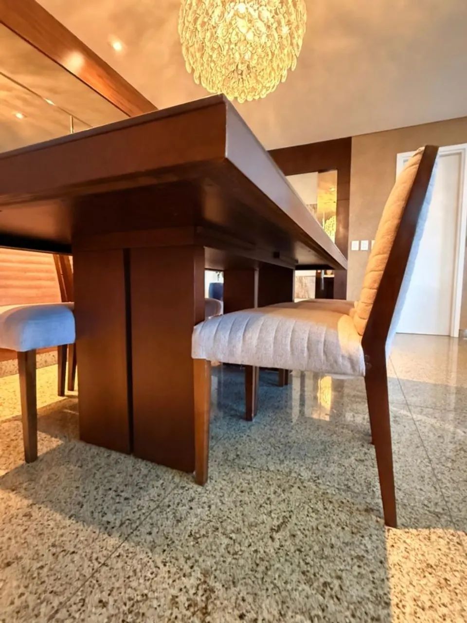 Conjunto de jantar completo com 6 cadeiras - Foto 3