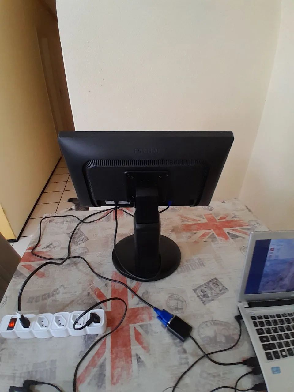 Monitor  20 Positivo $140  - Foto 3