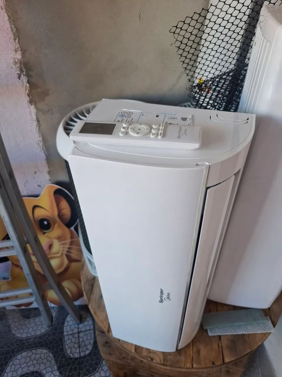 Ar condicionado split Midea 9k btus.