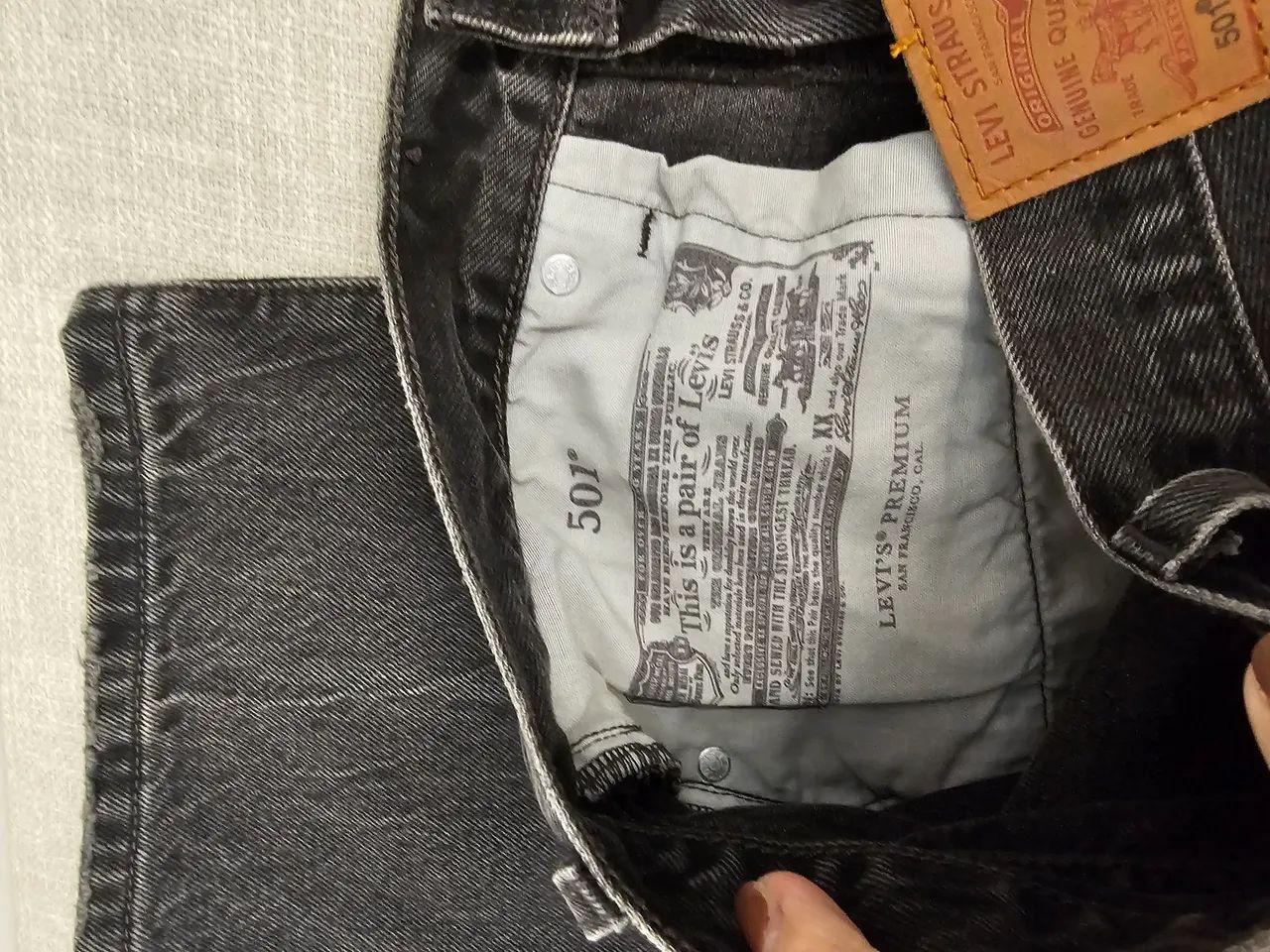 Calça jeans Levis 501 - Foto 3