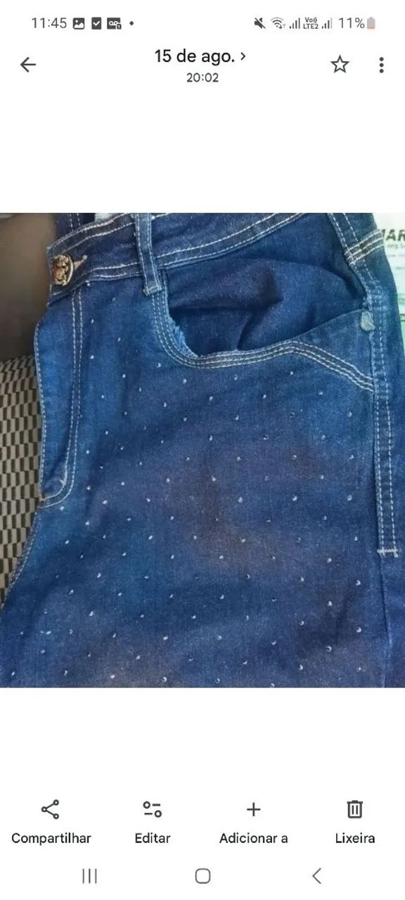 Calxa Jeans escuro bordada
