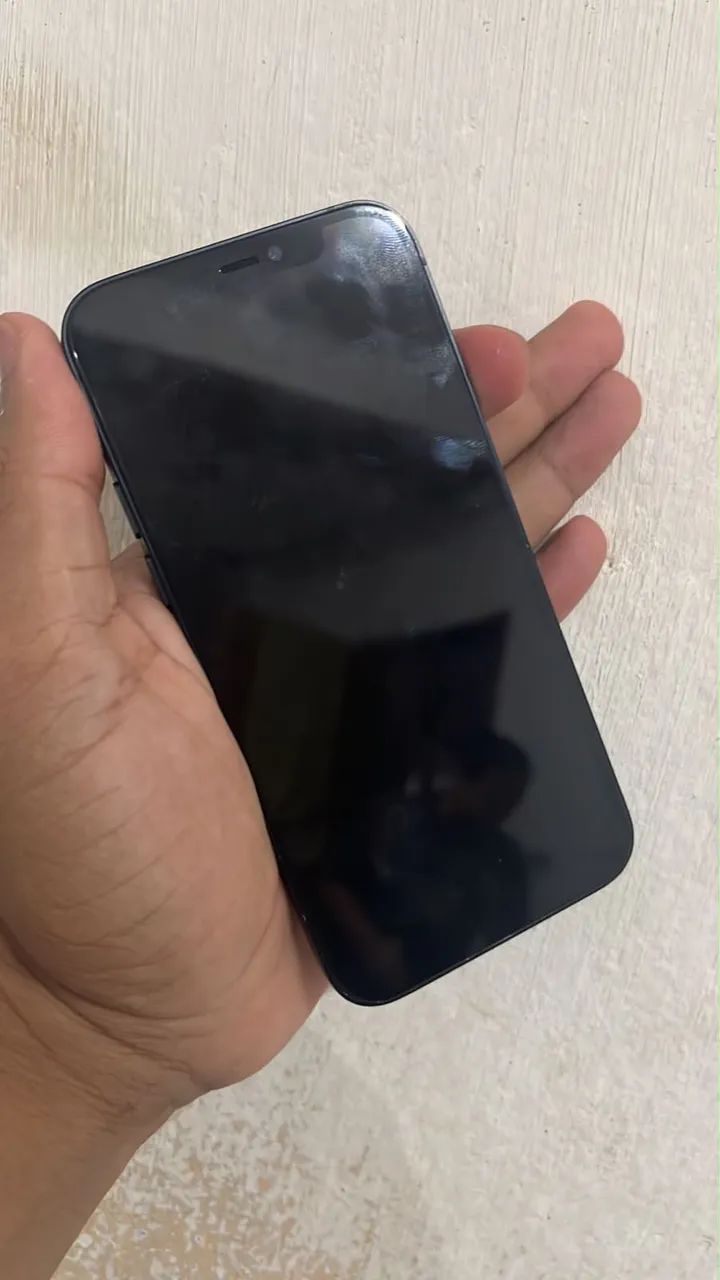 iPhone 12 