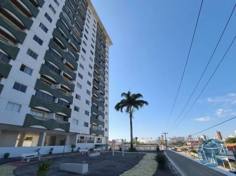 APARTAMENTO À VENDA NO ED JACUMÃ