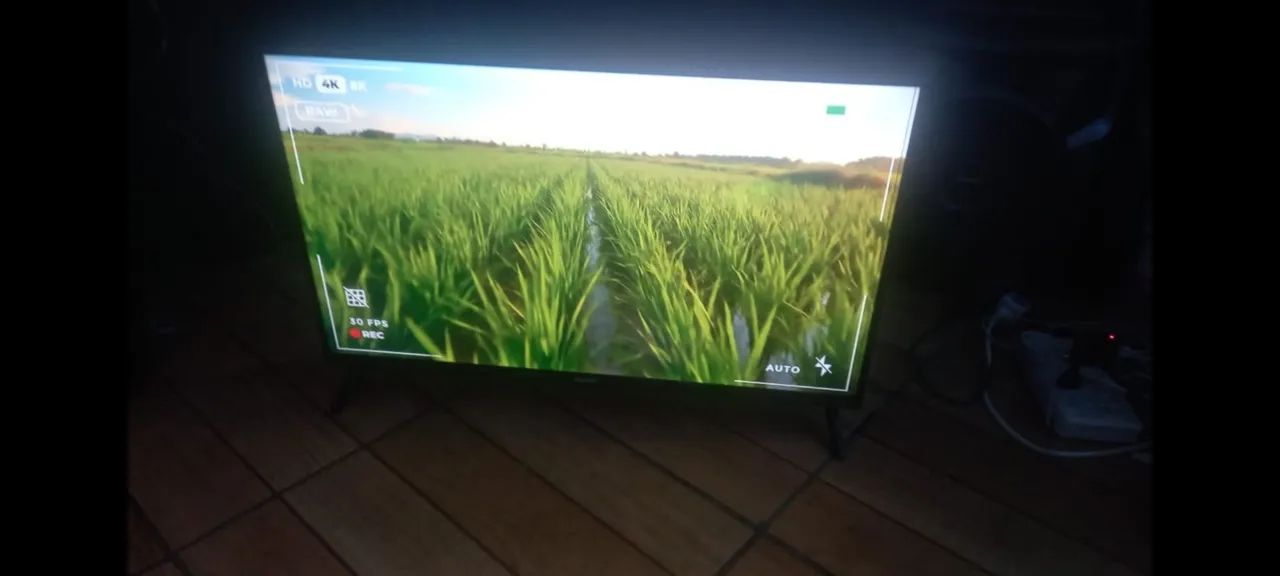 Tv semp 32 polegadas rooku 