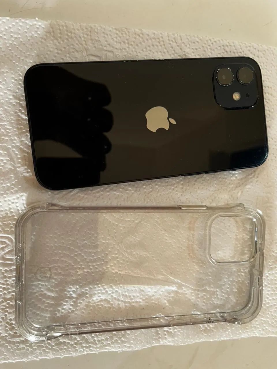 Vendo IPhone 12 em bom estado de uso! - Foto 3