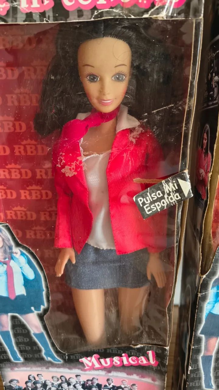 Boneca Rebeldes RBD genérica 45cm - Foto 3