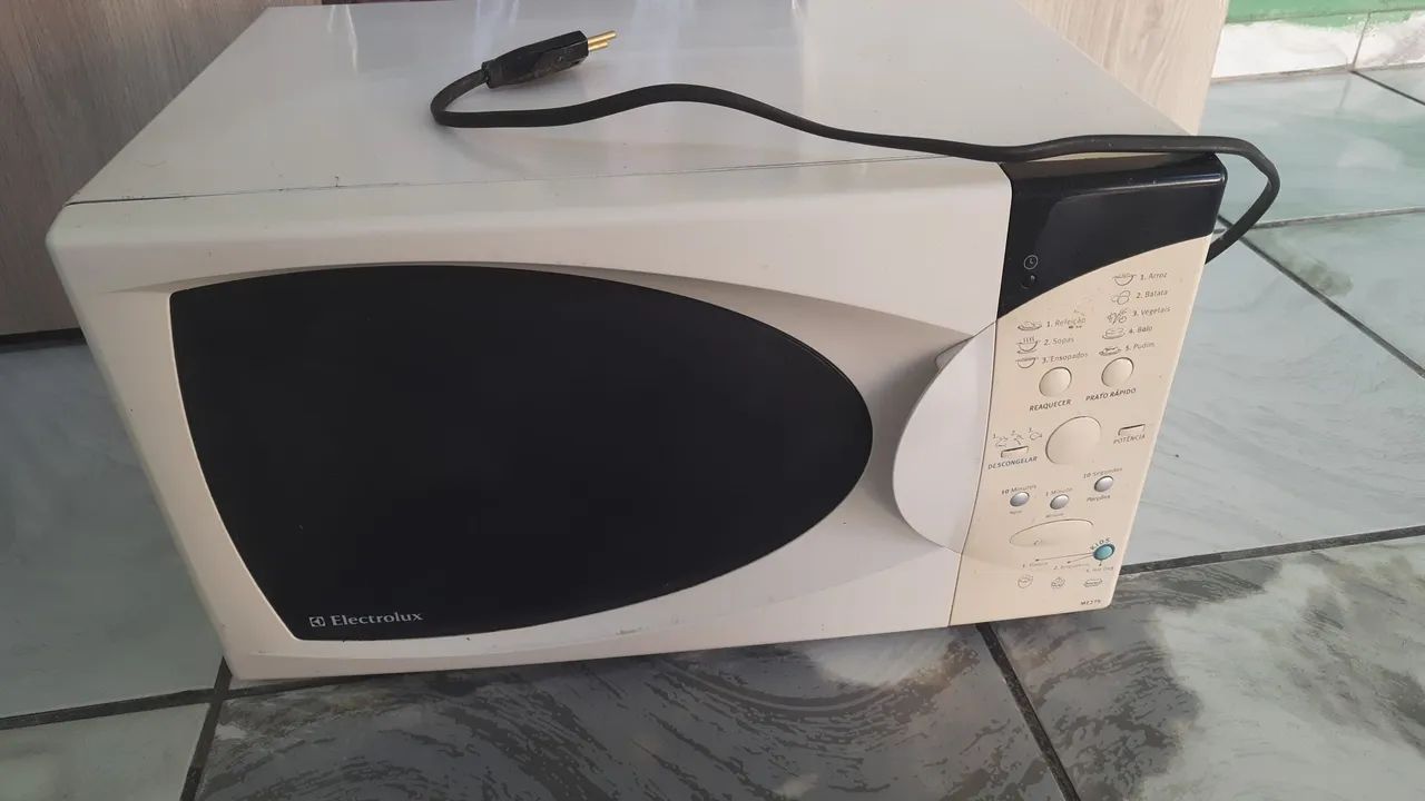 Micro-ondas usado com defeito - Foto 2