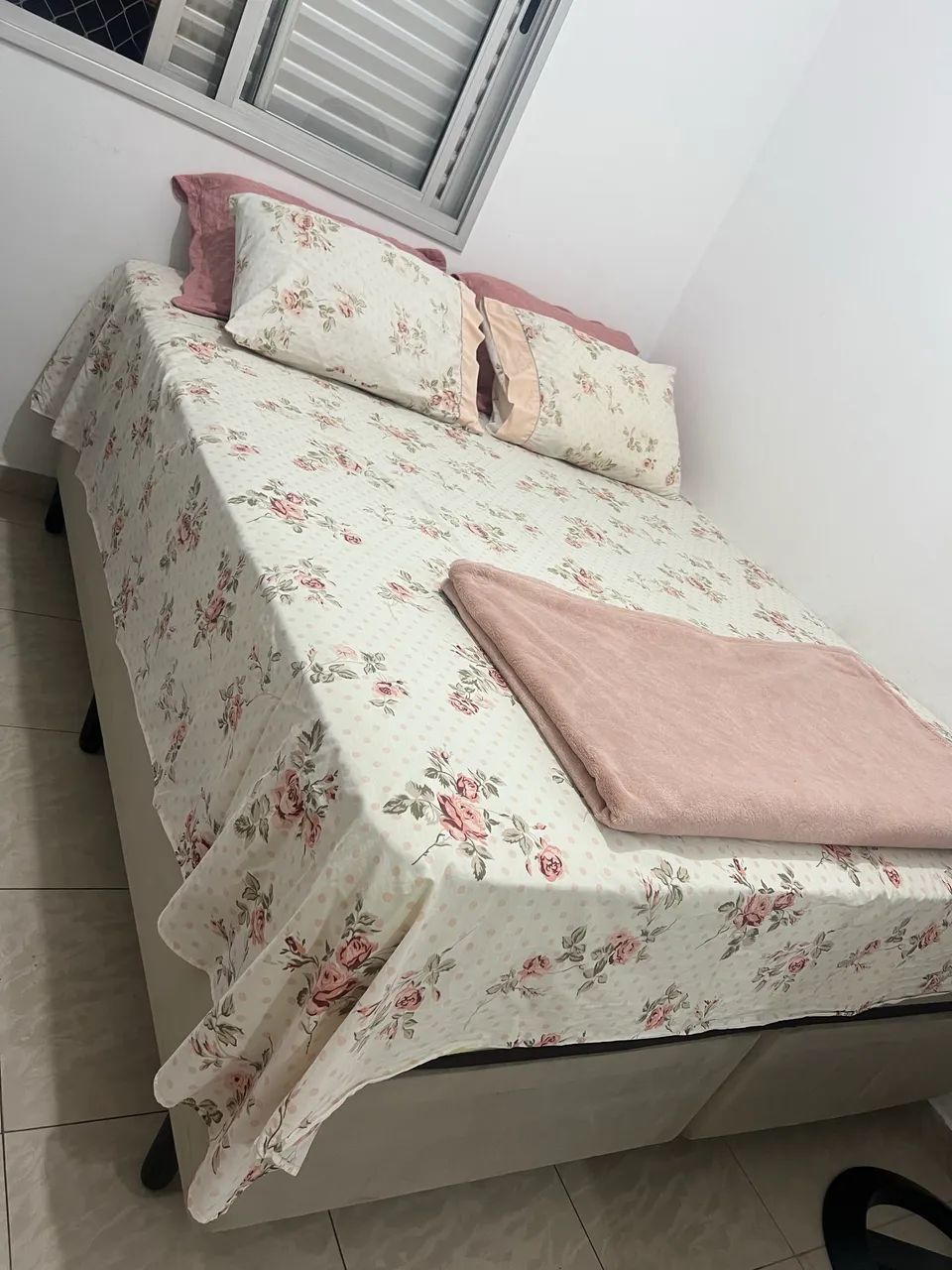 Vende-se cama queen size  - Foto 2