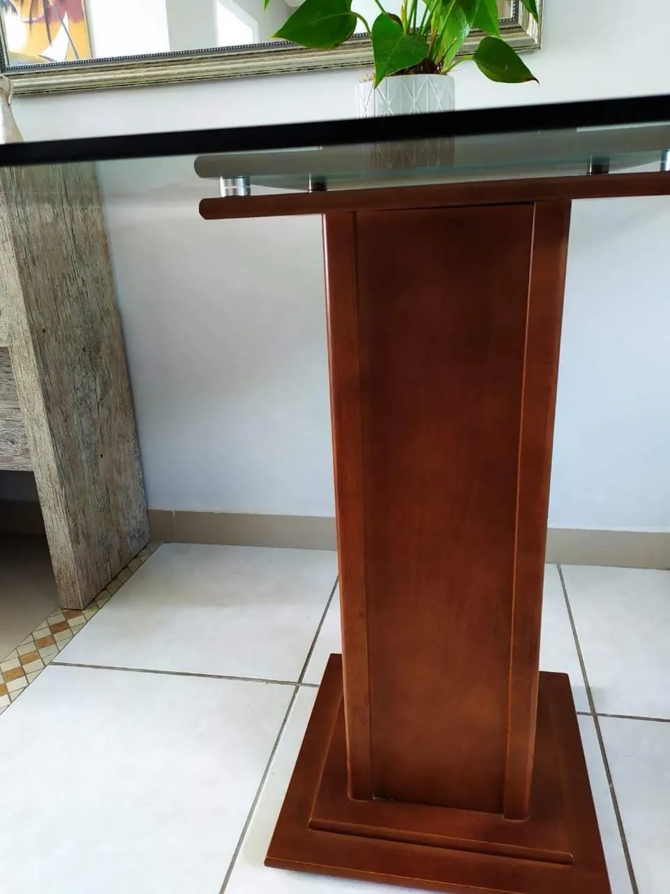 Mesa de vidro sem cadeira - Foto 3
