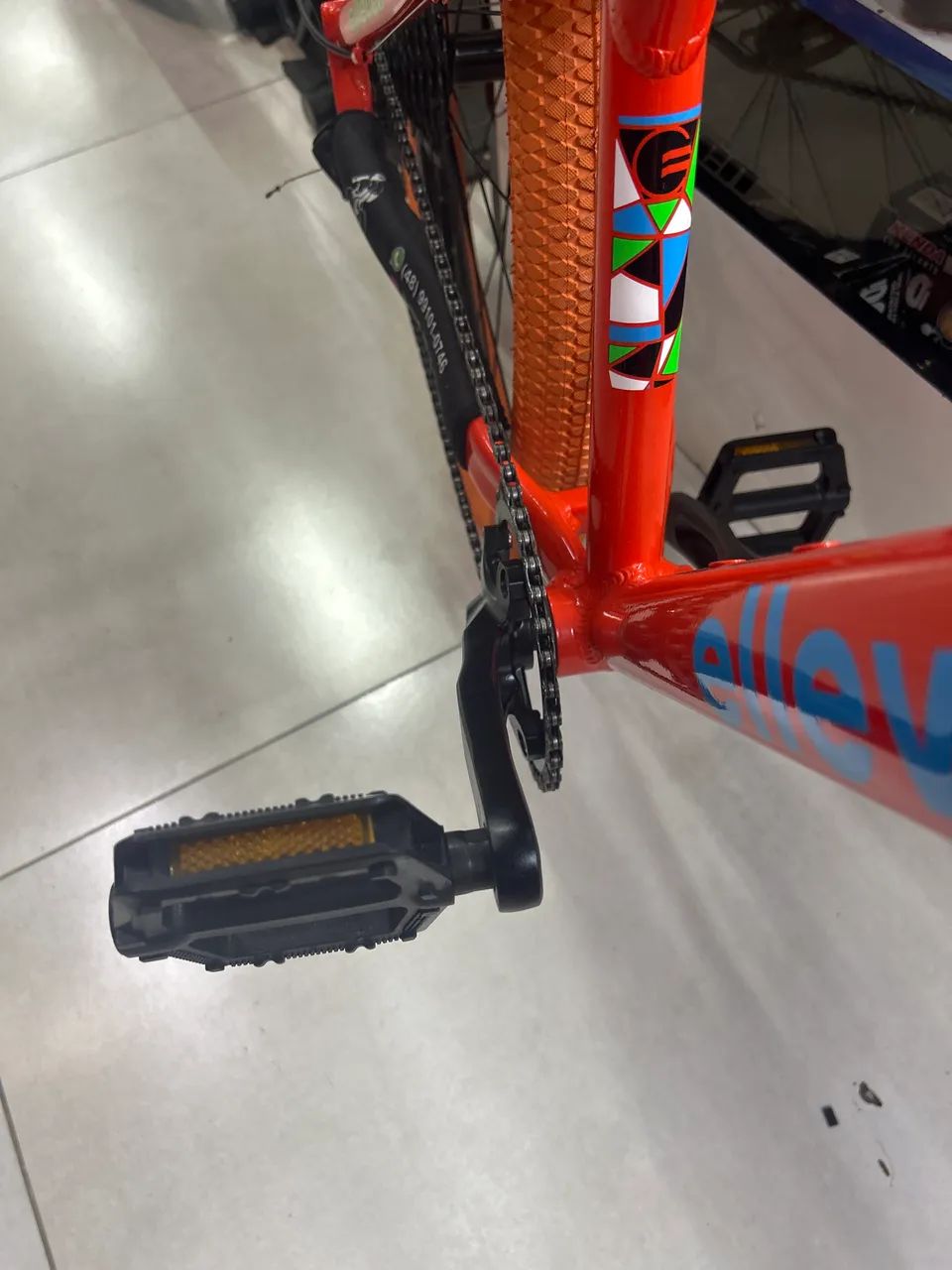 Bicicleta aro 26 com raios de inox - Foto 3