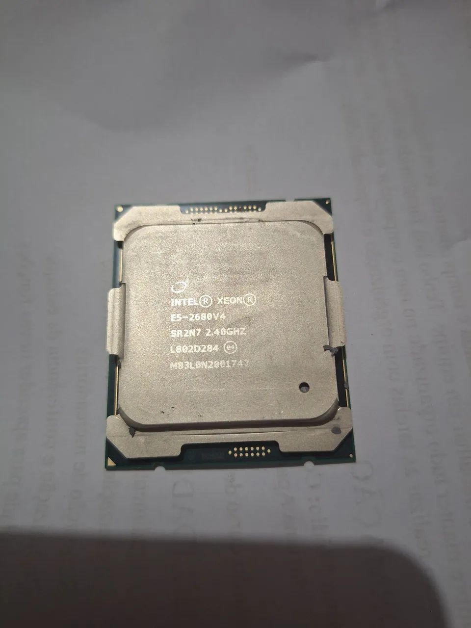 Intel Xeon e5-2680 v4 
