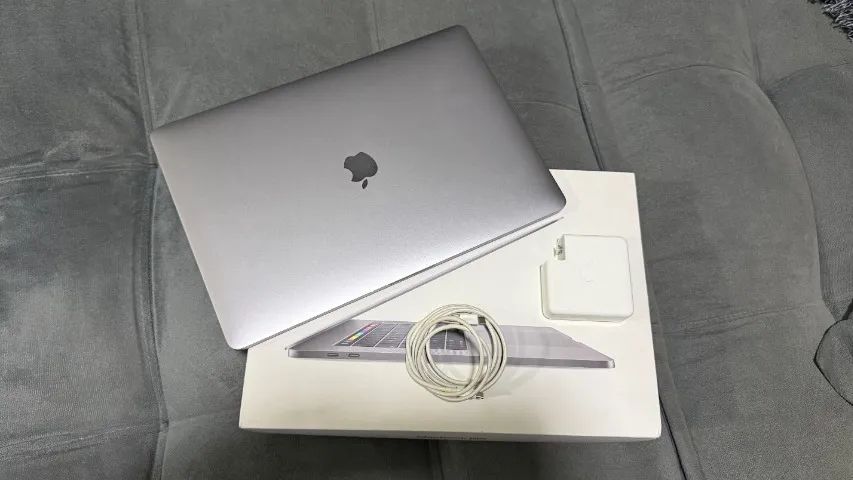 MacBook Pro 2018 i7 16Gb de RAM 256GB SSD - Notebooks - Chácara
