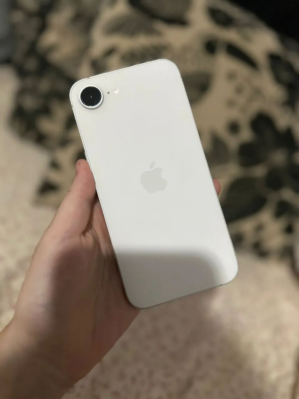 IPHONE 16e Branco- 128 GB - Celulares e Smartphones - Nossa