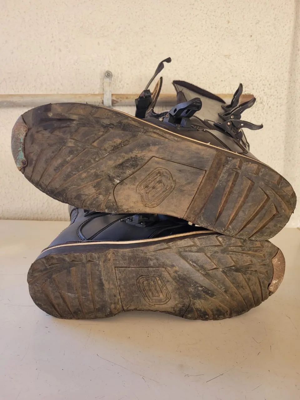 Botas de trilha ASW 41/42 usadas  - Foto 4