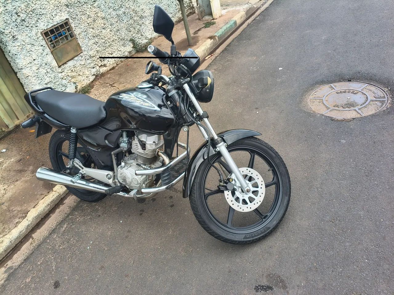 Titan 125