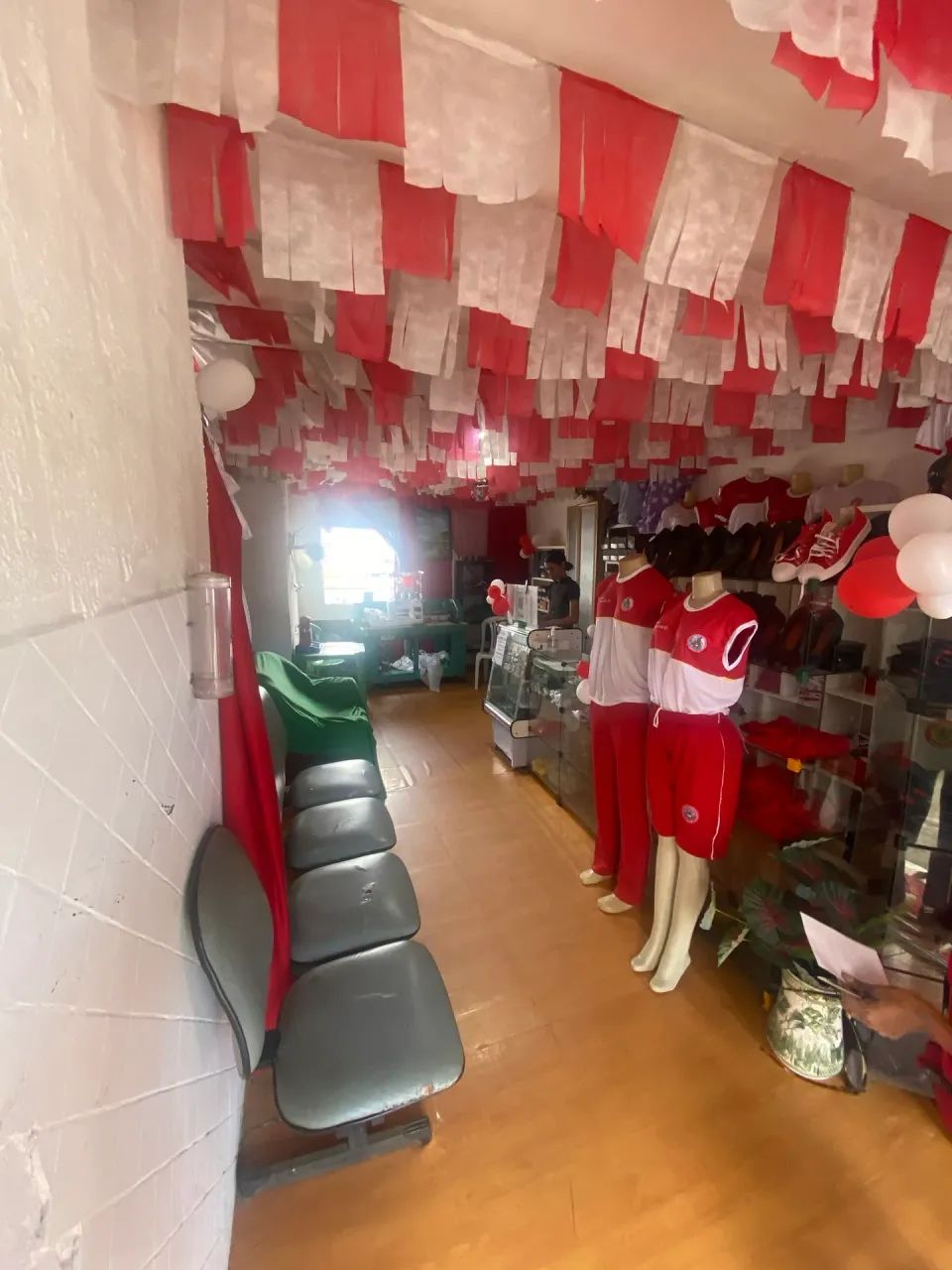 VENDO PONTO COMERCIAL COM RESIDÊNCIA INTEGRADA - Foto 5