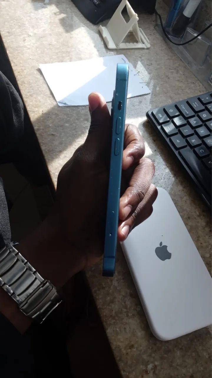 iPhone 13  - Foto 4