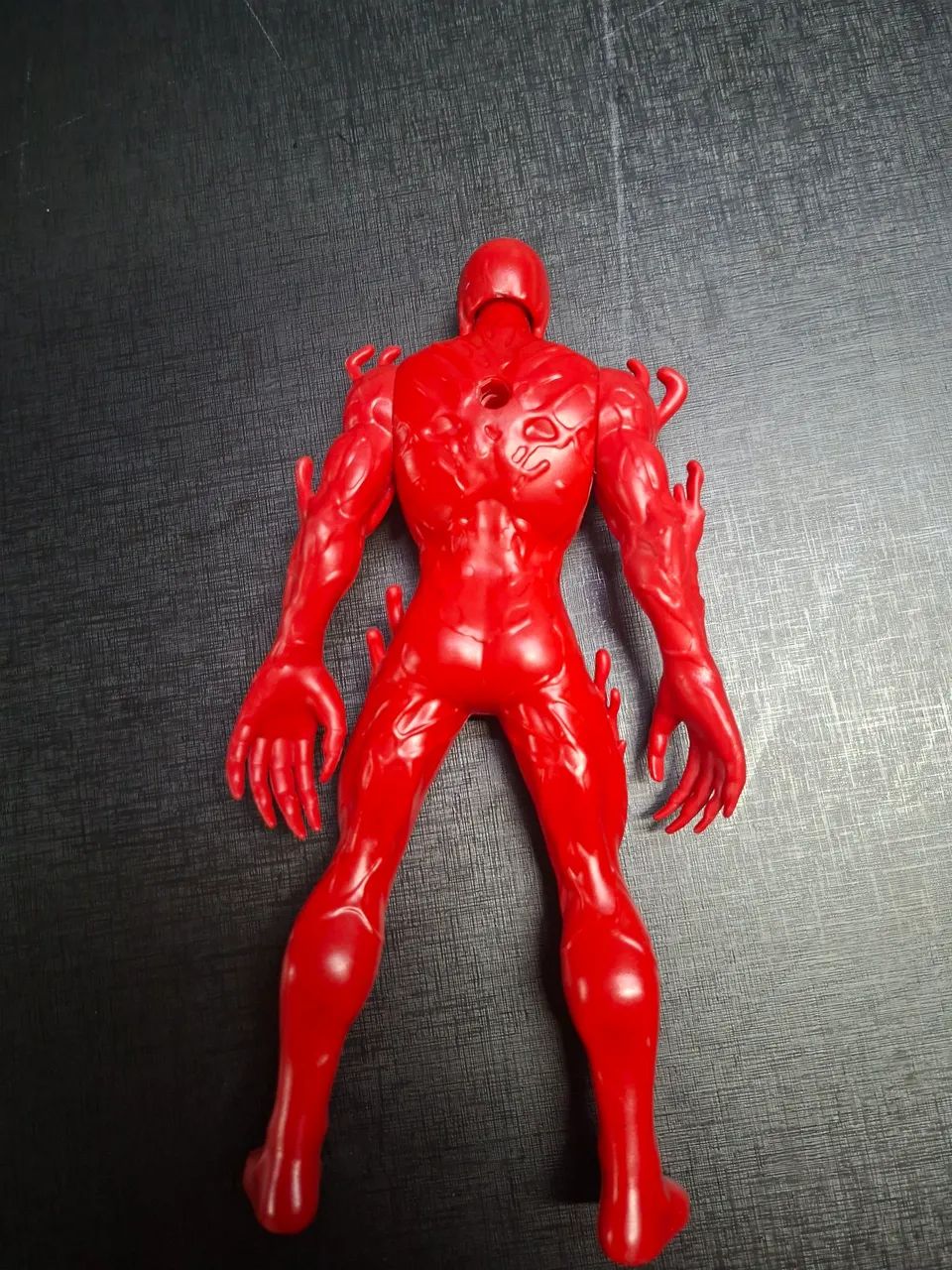 Boneco marvel carnificina - Foto 2