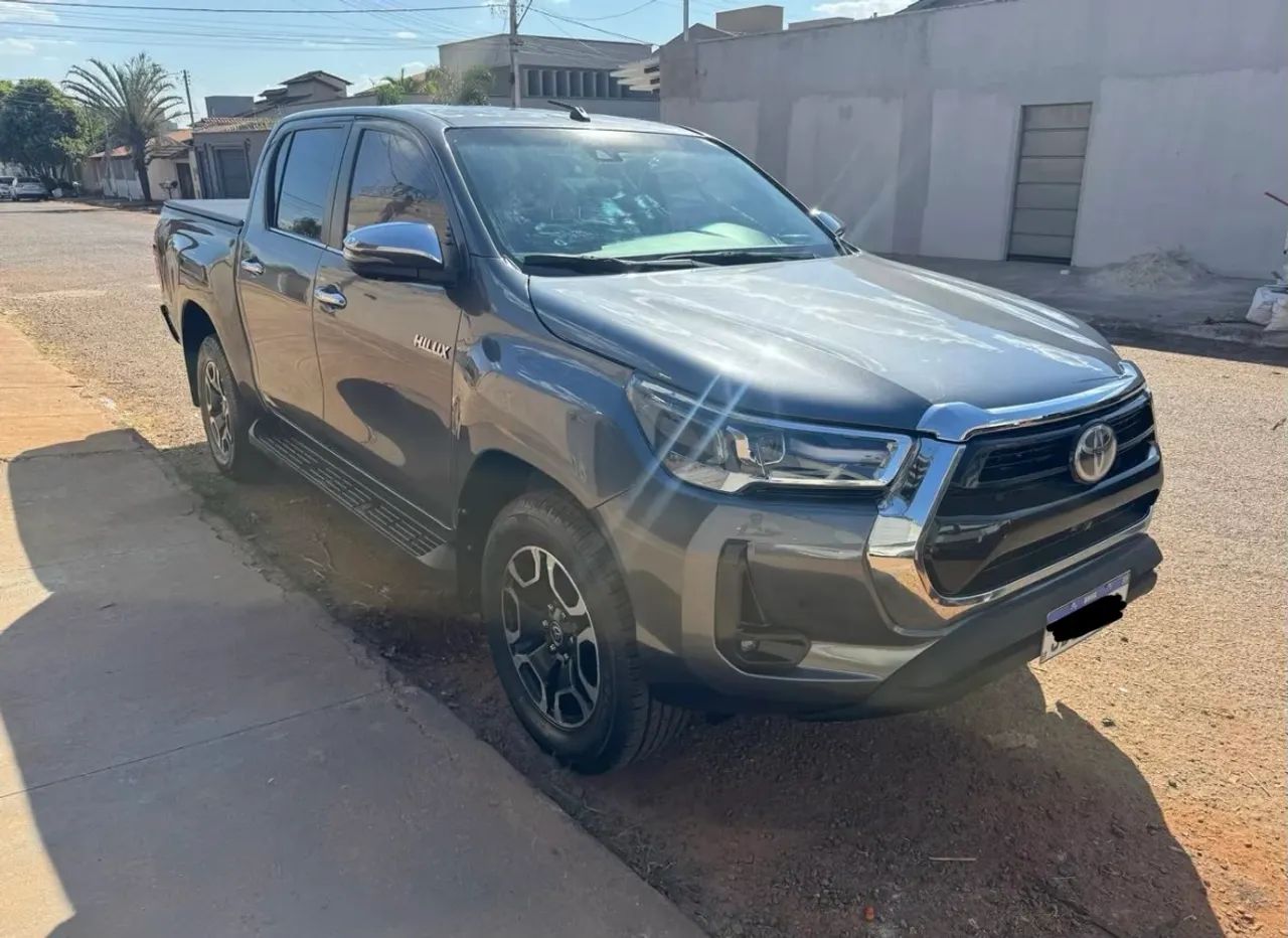 Toyota Hilux Hilux CD SRV 4x4 2.8 TDI Diesel Aut. 2022