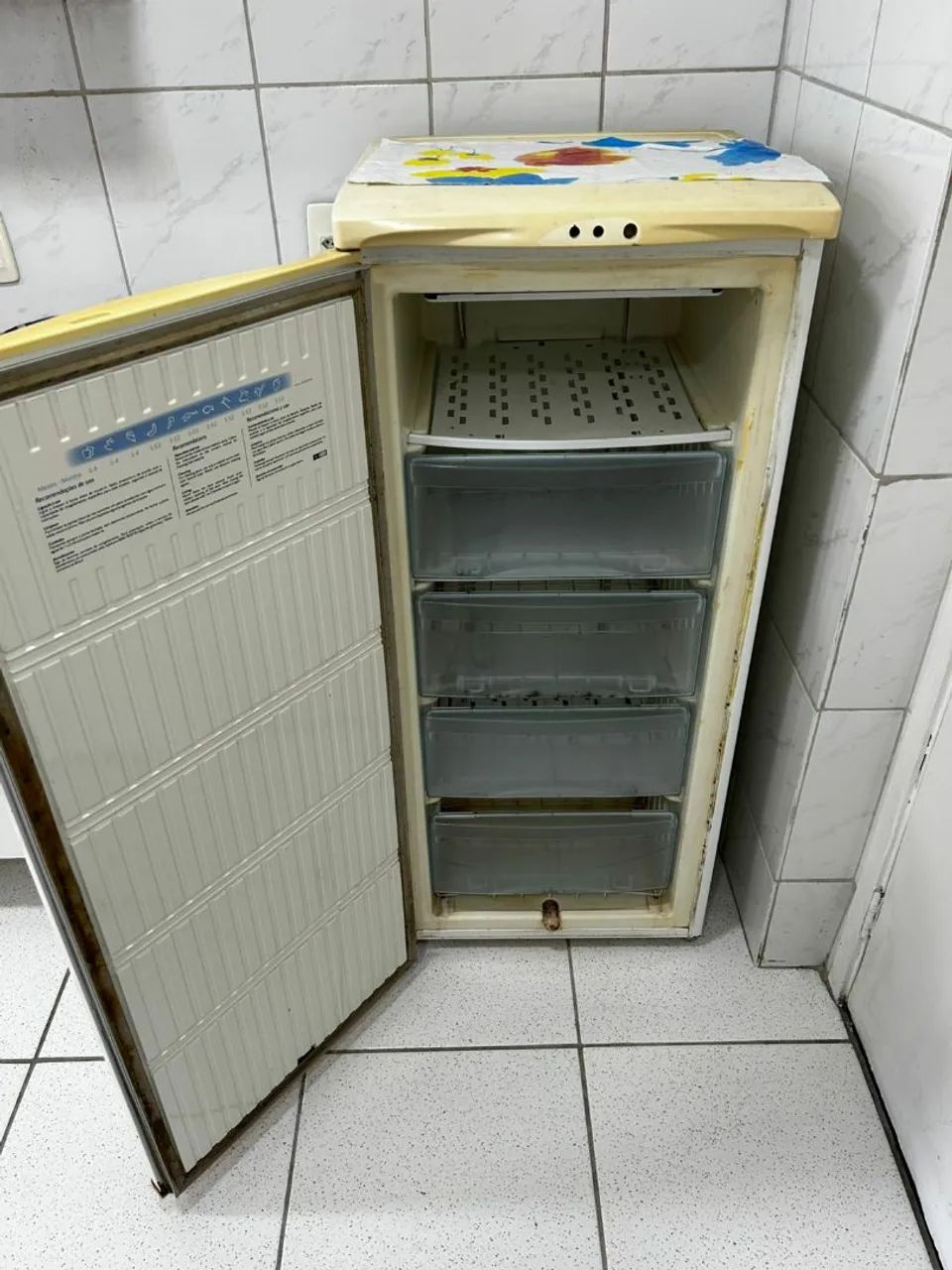 Freezer Vertical Electrolux  - Foto 2