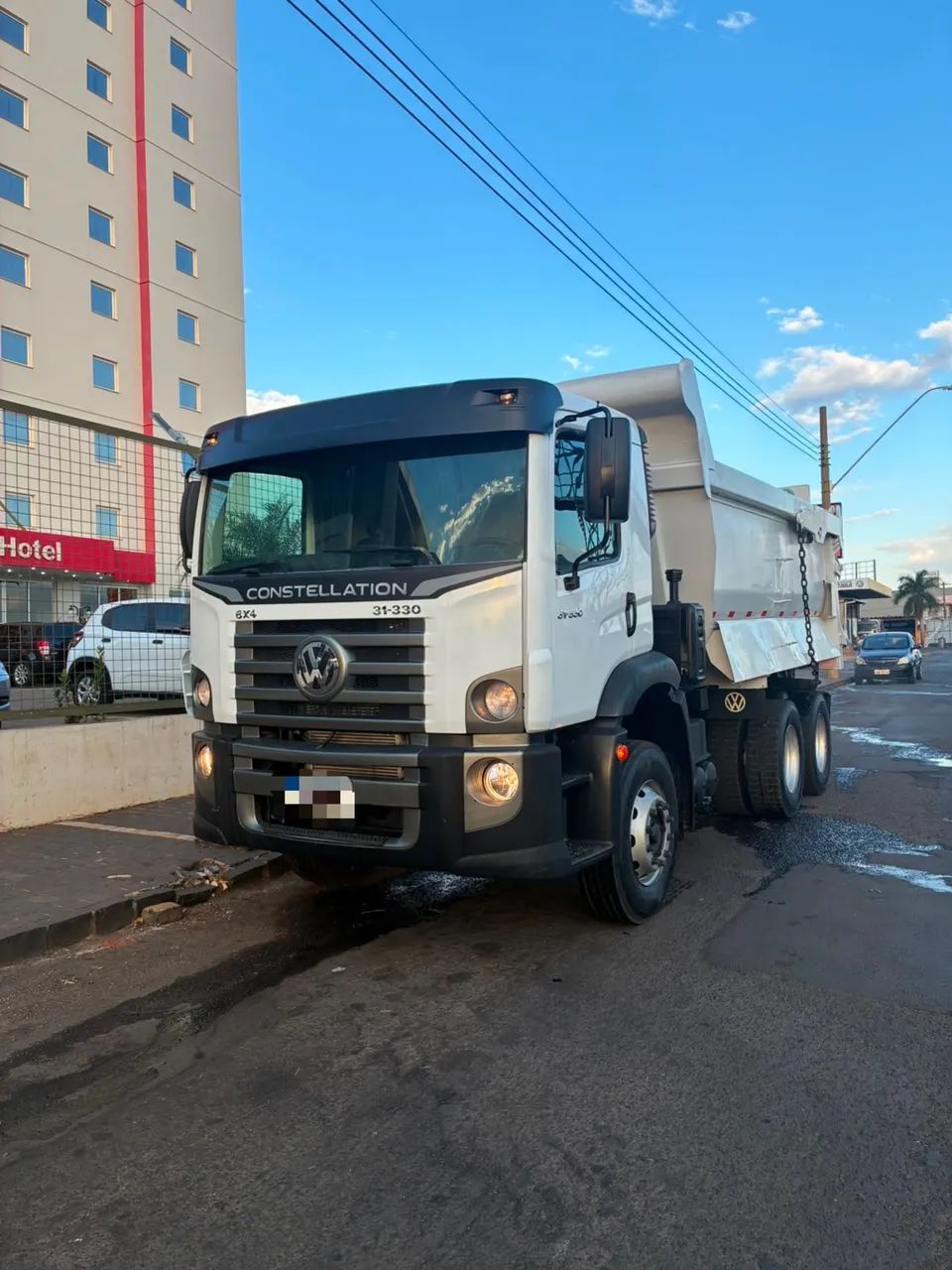 Vendo 31-330 Caçamba Extra!