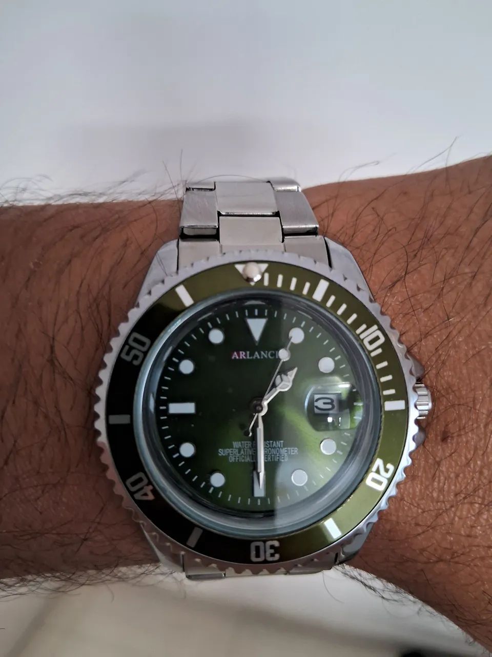 Lindo relógio de pulso marca Arlanch verde - Foto 2