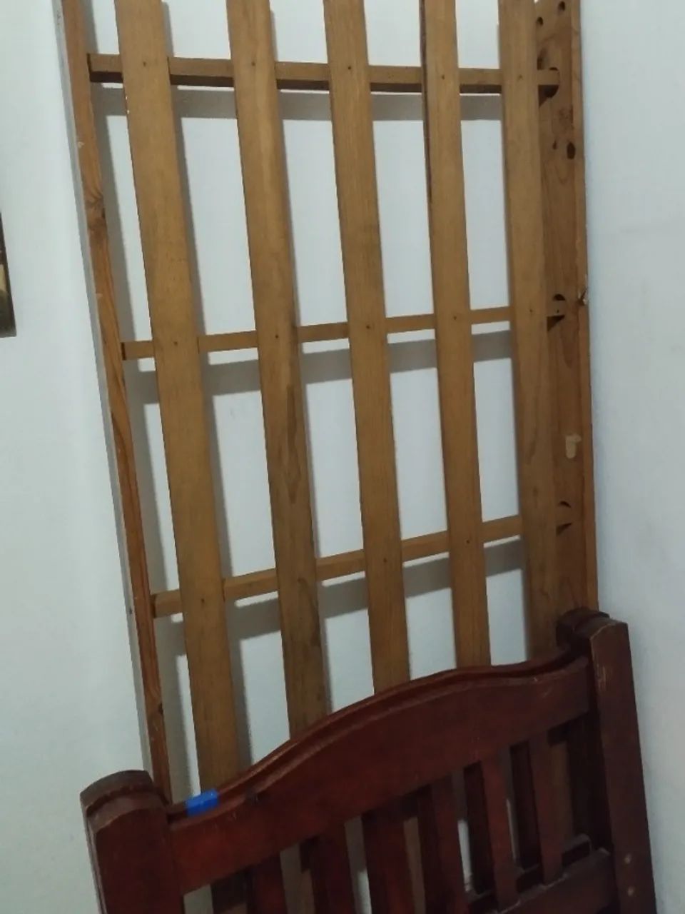 Cama solteiro em madeira maciça com colchão - Foto 4