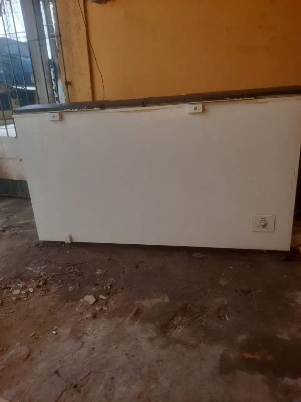 Freezer seminovo 