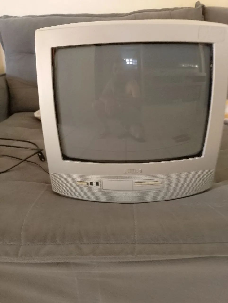 Tv tubo de 14 polegadas conservada - Foto 2
