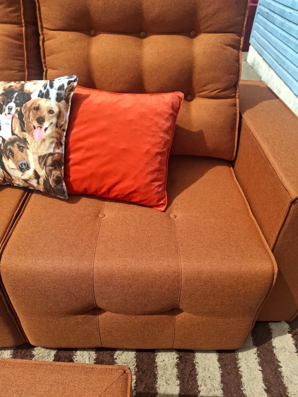 Modulo de sofás e mesa centro com vidrio - Foto 2