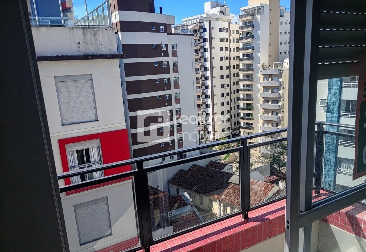 Apartamento 3 dormitórios bairro Centro em Florianópolis - Foto 2