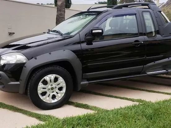 Fiat Strada Adventure 1.8/ 1.8 Locker Flex CE 2012 - Foto 2