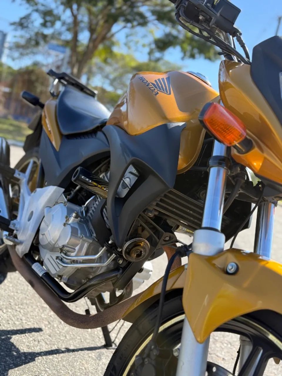 CB 300R - 2010 - Foto 5