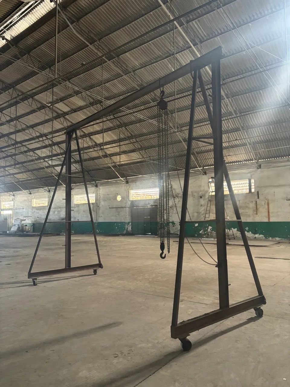 Pórtico com talhadeira - Foto 2