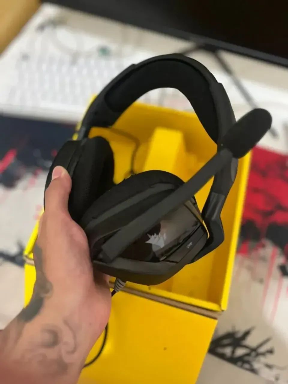 Headset Gamer Corsair Void Elite Wireless, RGB, 7.1 Surround sem Fio. Parcelo no cartão.