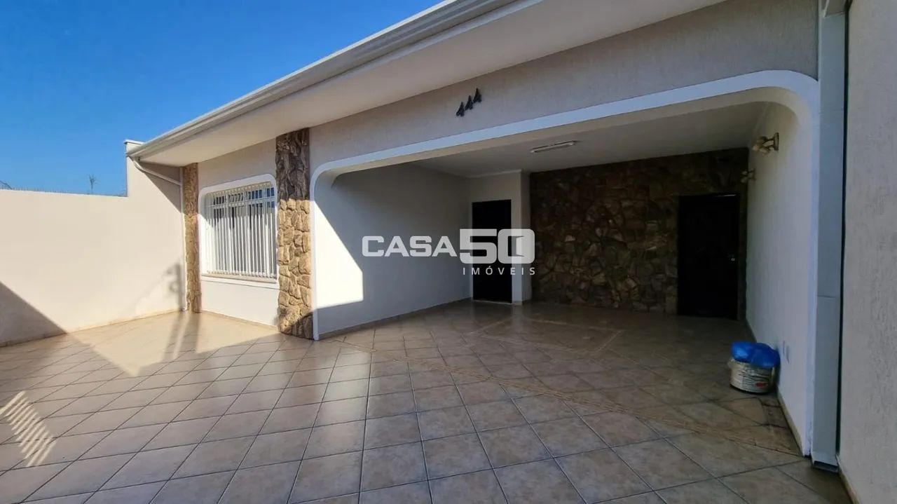 Casa com Edícula a venda! - Foto 2