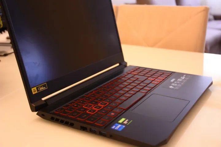 Notebook Acer Nitro 5 - Placa de Video 1650 Nvidia, I5 Intel, 8gb de RAM - Foto 4