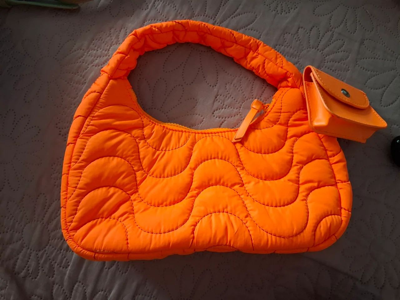 Bolsa Santa lola 