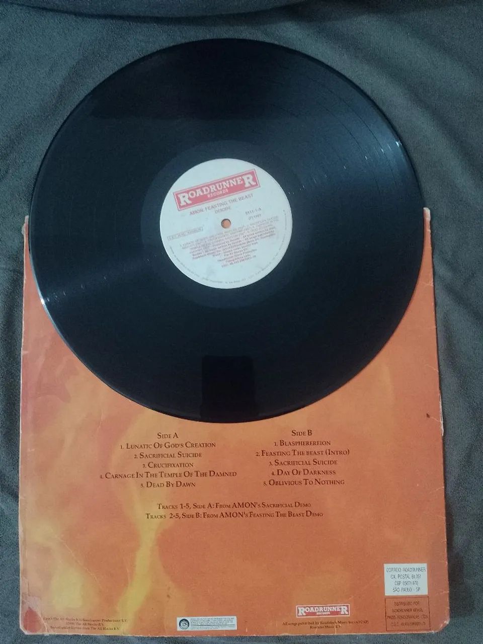 LP deicide / amon - feasting the beast 1993 - vinil original - Foto 2