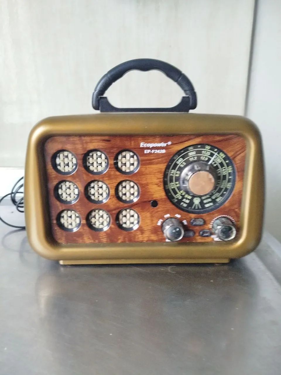 Rádio estilo retrô - Foto 3
